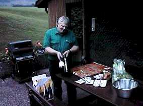 gril9902.jpg (9815 Byte)