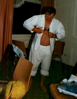 hobeat07.jpg (18125 Byte)