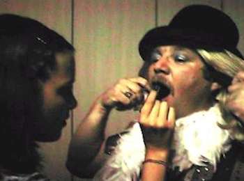 homu12.jpg (10909 Byte)