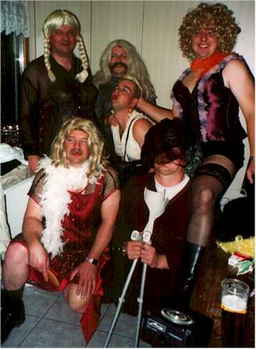 homu17.jpg (25872 Byte)