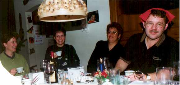 pflue989.jpg (18559 Byte)